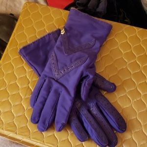 Gloves